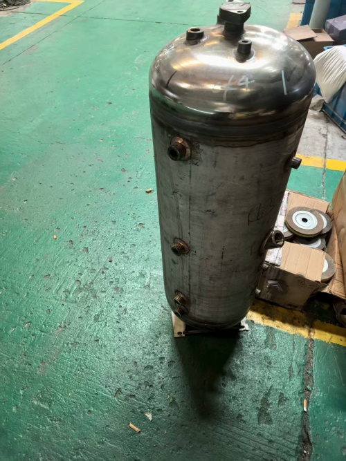 小型罐体容器抛光加工前后效果展示